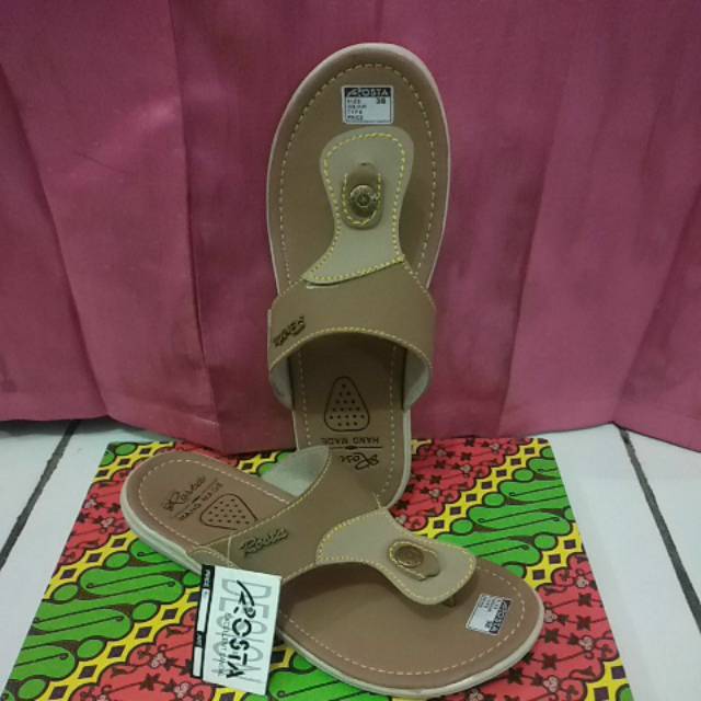 Sandal Rosta Cewe