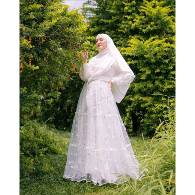 La Fleur dress by Rudeya syar'i