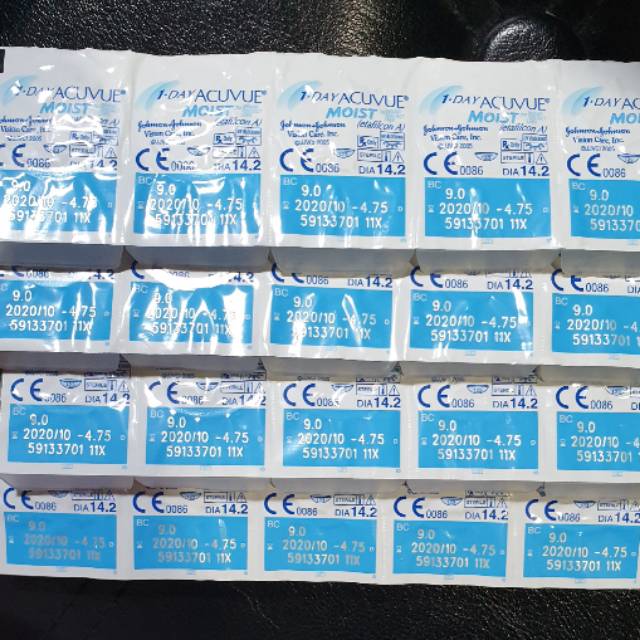 ACUVUE MOIST 1 DAY BENING -4.75 (ECER)