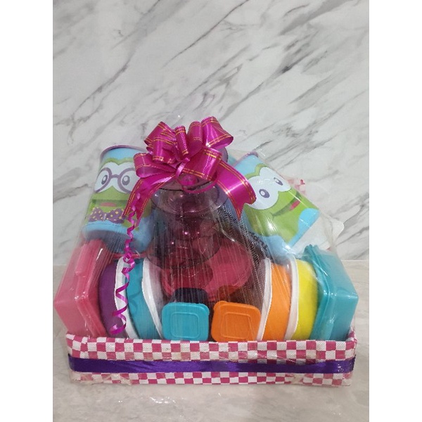 

Set hampers parcel tupperware hadiah - set toples