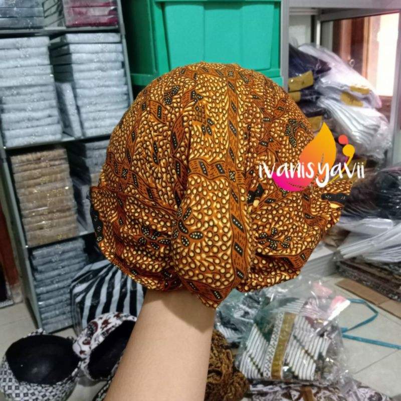 Blangkon Jogja - Motif Batik [Setelan Jarik]