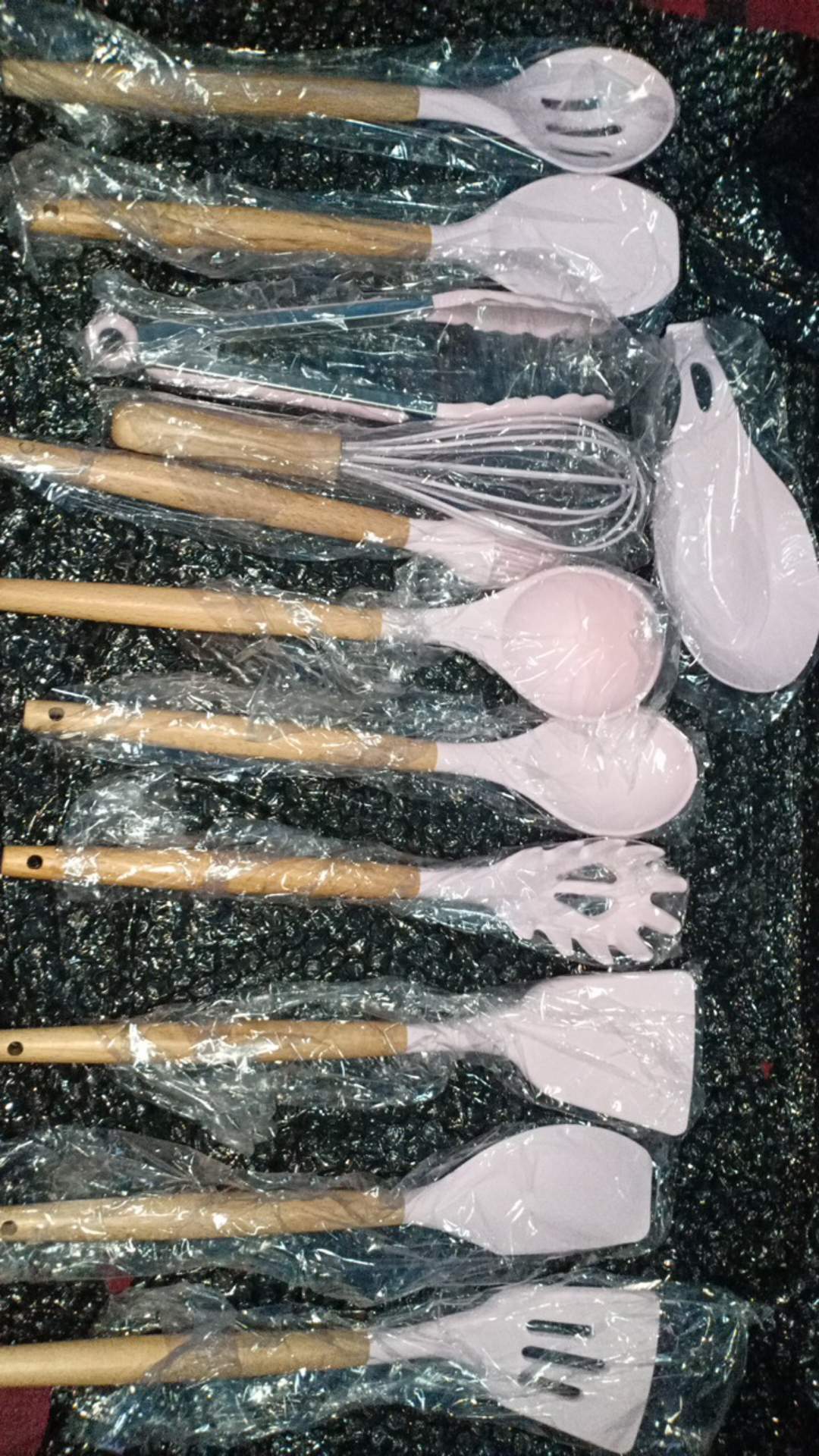 Markas88 Spatula Silicon 13 In 1 Spatula Set Peralatan Masak Spatula Silikon Tahan Panas