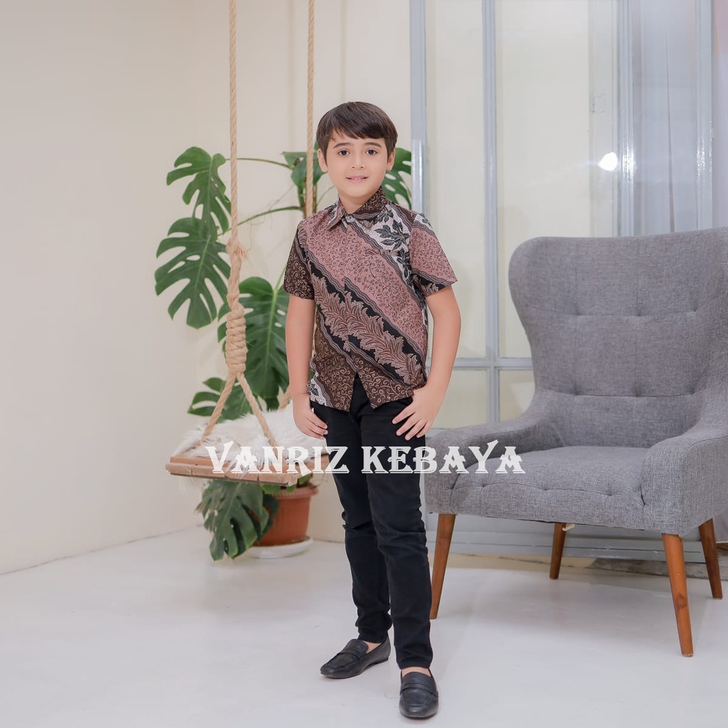 Vanriz Kebaya-Kemeja Batik Anak Pria Lengan Pendek