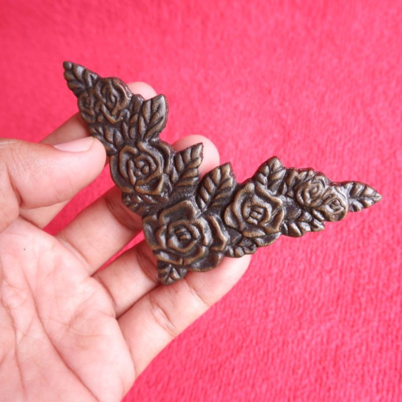 SIKU ALUMINIUM DEKORASI SUDUT MEJA KURSI CERMIN RIAS HIASAN SESERAHAN BAKI LAMARAN TEMBAGA MAWAR