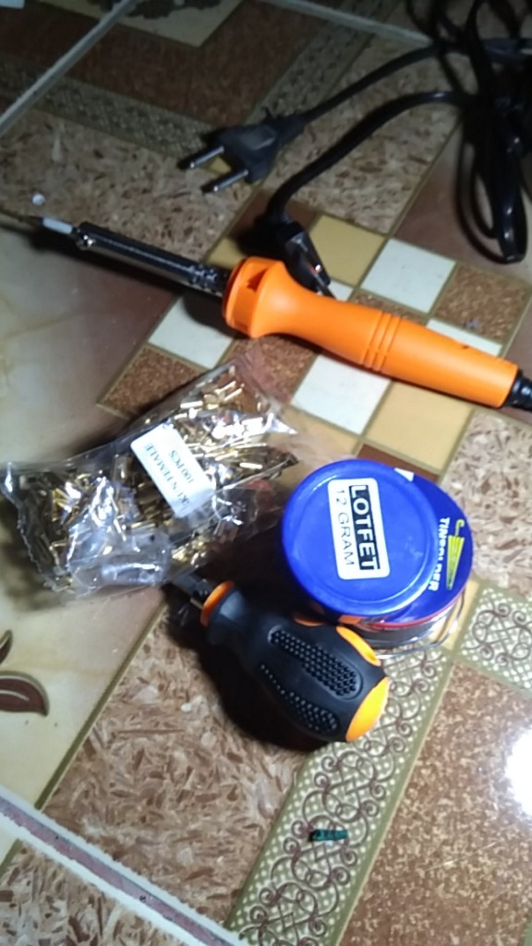 Timah Solder Payung 0,8mm ( Diameter 0,8mm ) 250 Gram