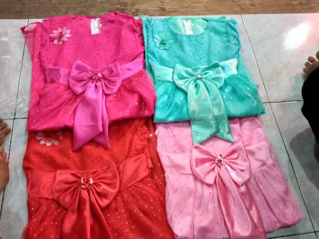 GAUN ANAK DRESS BROKAT (bunga samping)