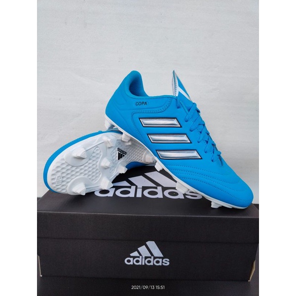 sepatu bola pria dewasa Adidascopa