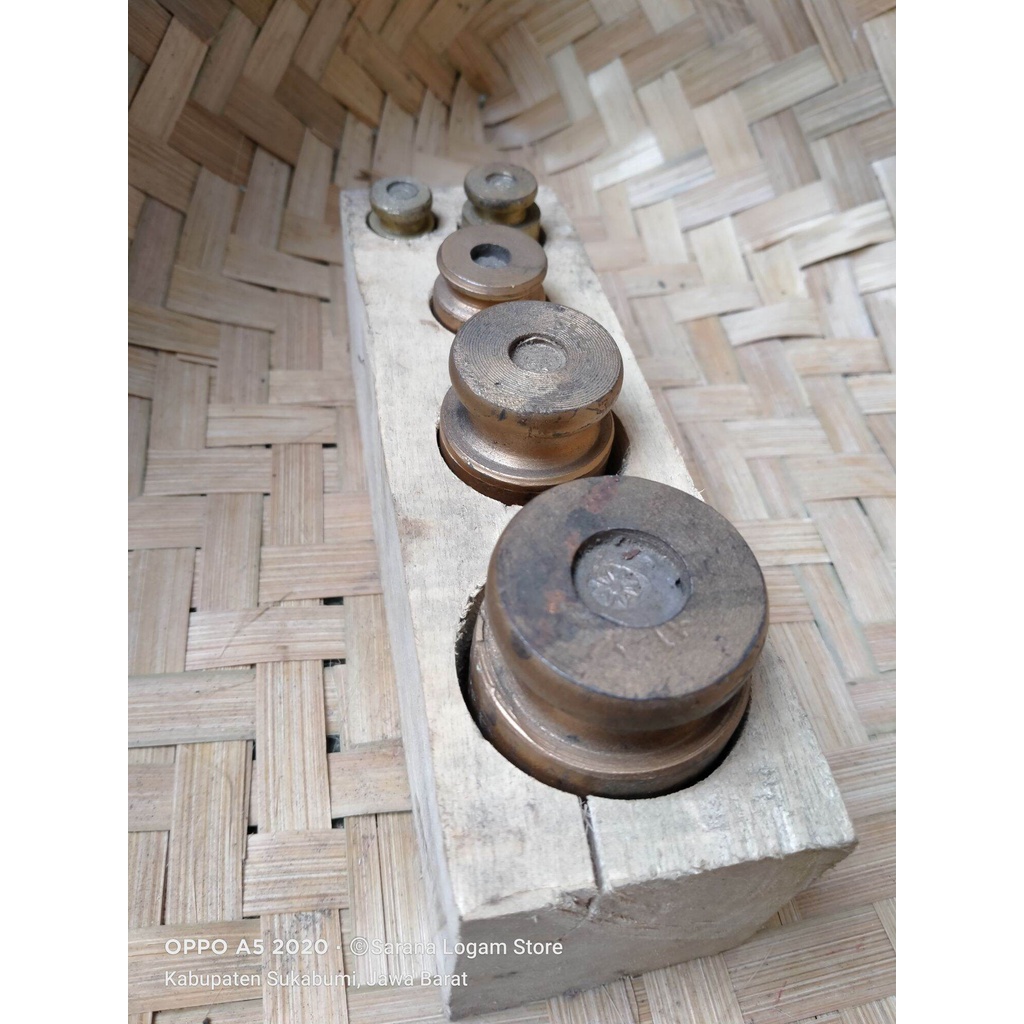 Batu Kilo Timbangan / Kilo Anak Timbangan Set