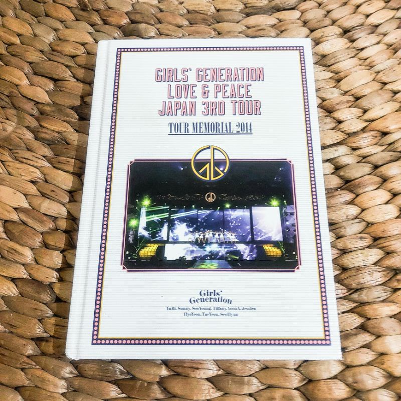 SNSD / GIRLS GENERATION LOVE AND PEACE Memorial Photobook Official