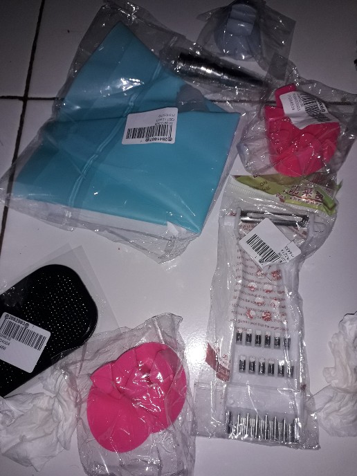 Alat Pengupas Pengiris Parutan Sayuran Buah Wortel Kentang Melon Multifungsi Untuk Memasak Di Dapur