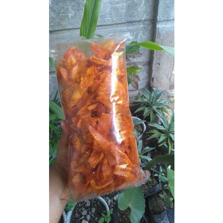 

KERIPIK PEDAS QT 250GRAM