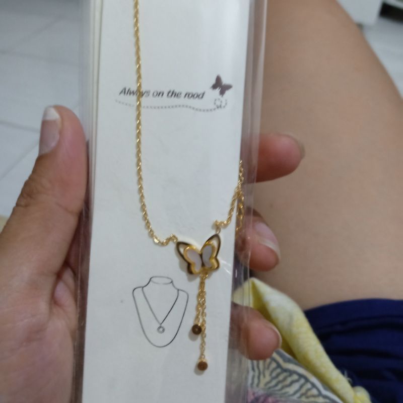 Kalung Kupu-Kupu Butterfly Titanium Anti Karat Tidak Luntur Selamanya