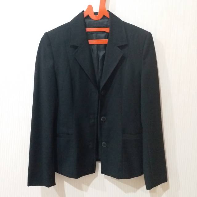Blazer wanita / blazer hitam / blazer preloved / blazer executive