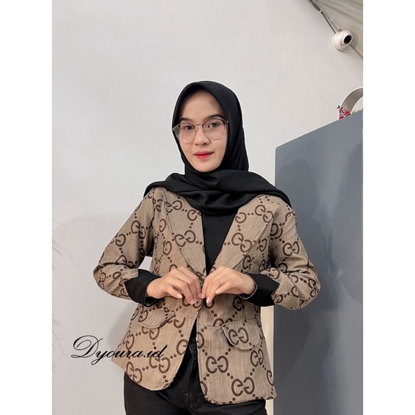 Blazer wanita / blazer / blezer wanita / BLAZER GCG WANITA IMFORT READY STOCK/ jaket wanita / blazer premium / BLAZER GC COKLAT IMPORT / LEZER GC PREMIUM TERMURAH Ready BY DYOURA