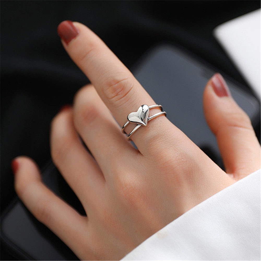 Cincin Model Terbuka Bentuk Hati Warna Silver Gaya Korea Untuk Wanita