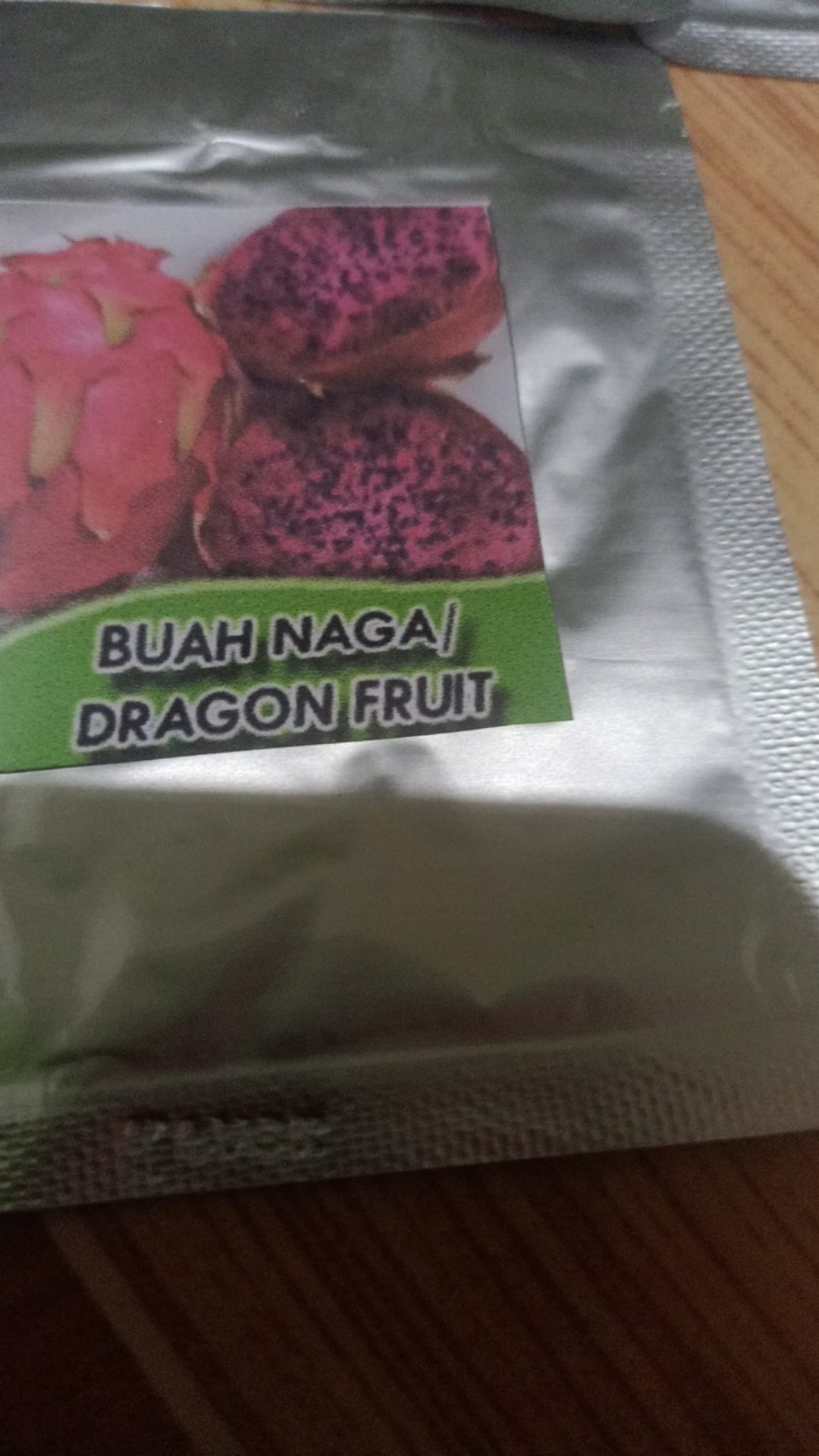Biji Buah Naga Merah