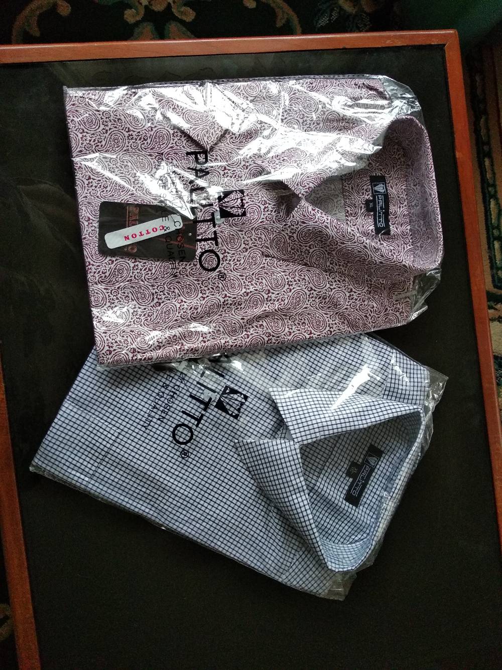 Kemeja Palitto Semi Batik Dasar Putih Lengan Pendek