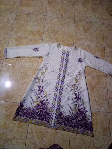 Tunik Batik Unggul Jaya Warna Putih Tulang