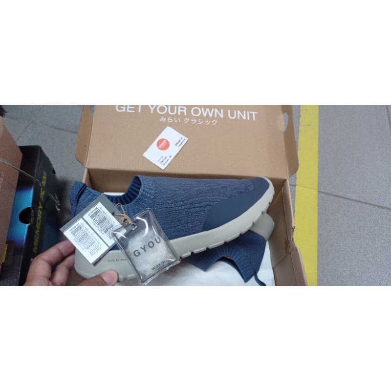sepatu_wakai_gyou_unisex