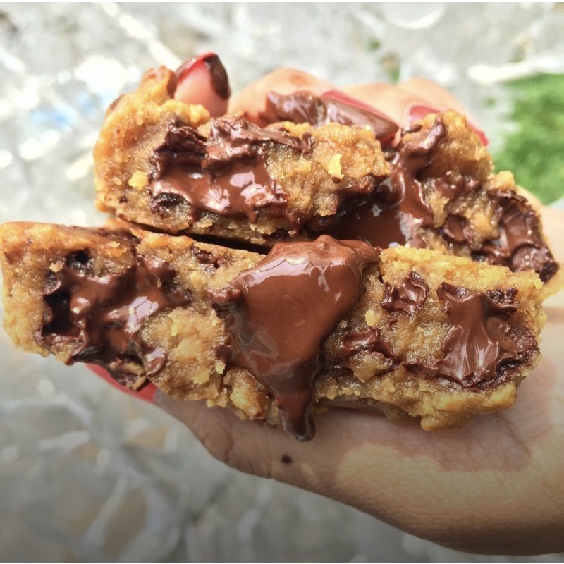 

Dark Chocolate Soft Chunky Cookie Pop Cookies