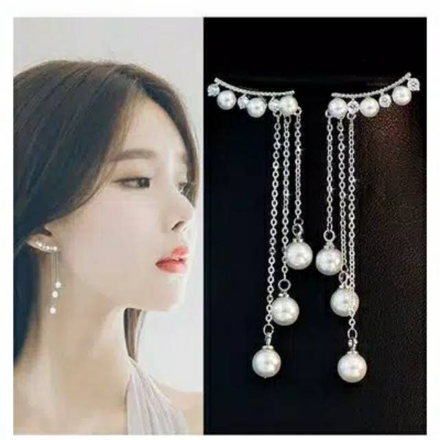 Anting mutiara panjang