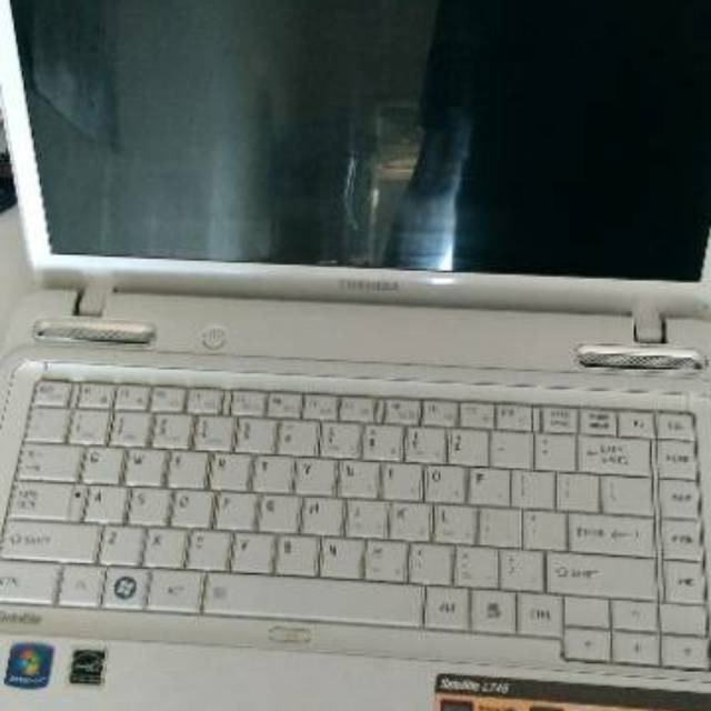 Toshiba Satellite L745 Core I5 NVDIA Ram 6GB HDD 500GB