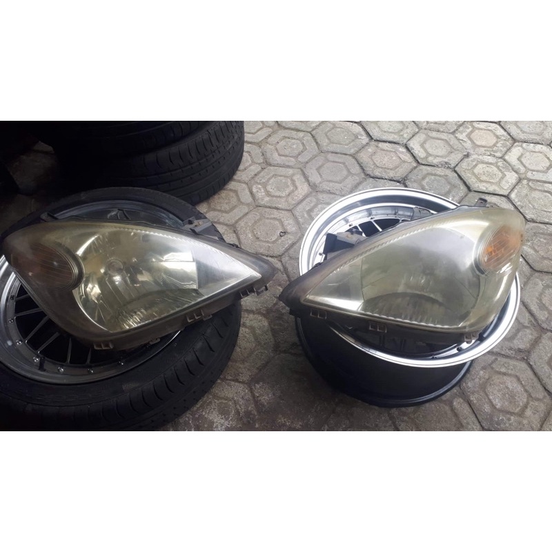 headlamp avanza lama 1pcs kanan