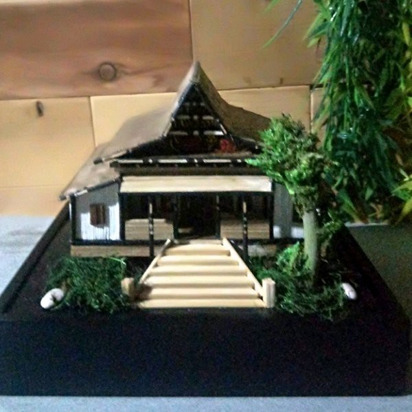 Miniatur Rumah Adat Kepulauan Riau