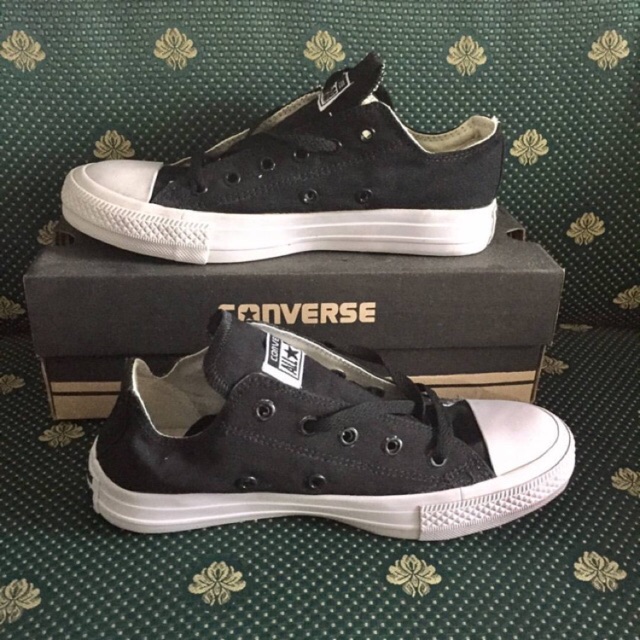 converse chuck ii low black