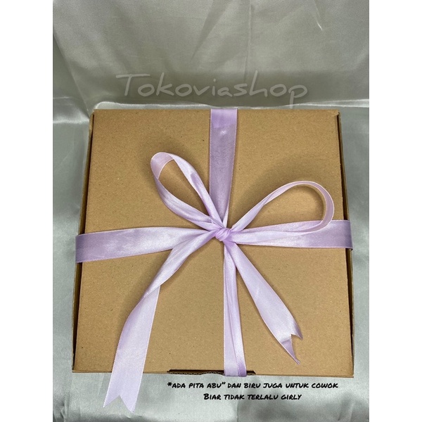 Hampers valentine/ulang tahun/wisuda dll untuk cowok/cewek