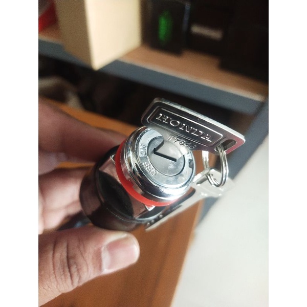 Kontak kunci honda Cb 125 cb100 cb twin cb 200 cb 125 berkode model ori kabel 4 dab 2