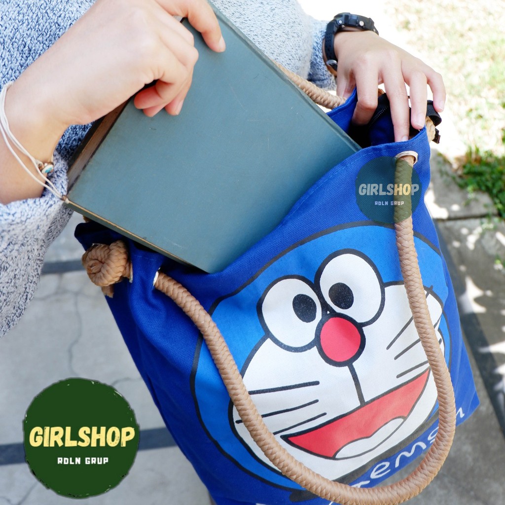 Tote Bag Kanvas Tali Sumbu Motif Doraemon