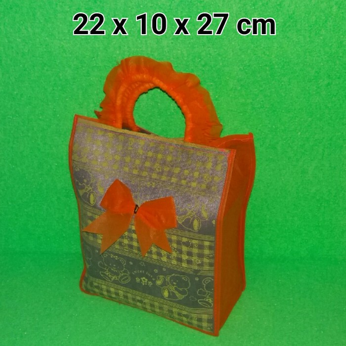 

(22x10x27cm) Goodie Bag / Tas Souvenir Ulang Tahun / Tas Spunbond