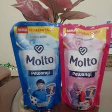 MOLTO PEWANGI DAN PELEMBUT PAKAIAN 280 ML ECERAN 5000