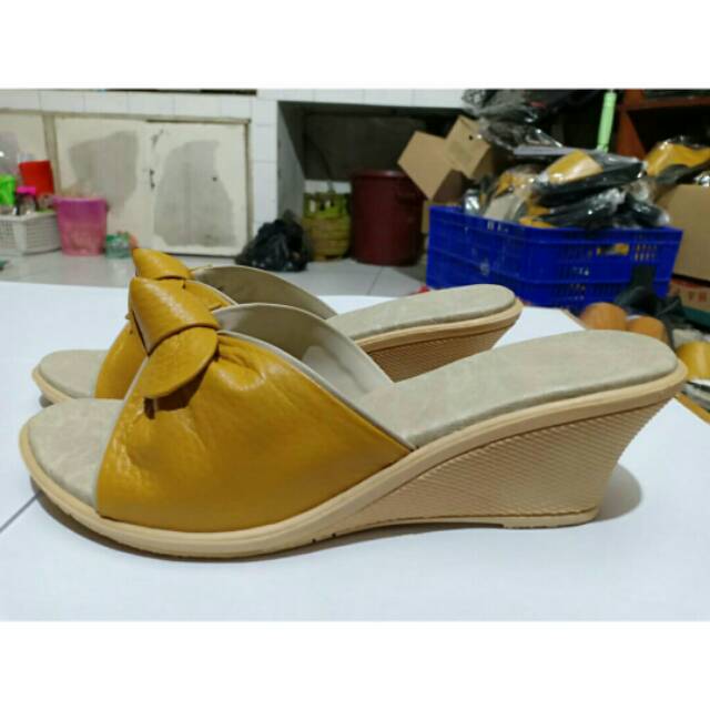 BEST SELLER SANDAL KULIT HAK FLAT WANITA ANTI LICIN PAPIRUT CASUAL ASLI GARUT SUKAREGANG