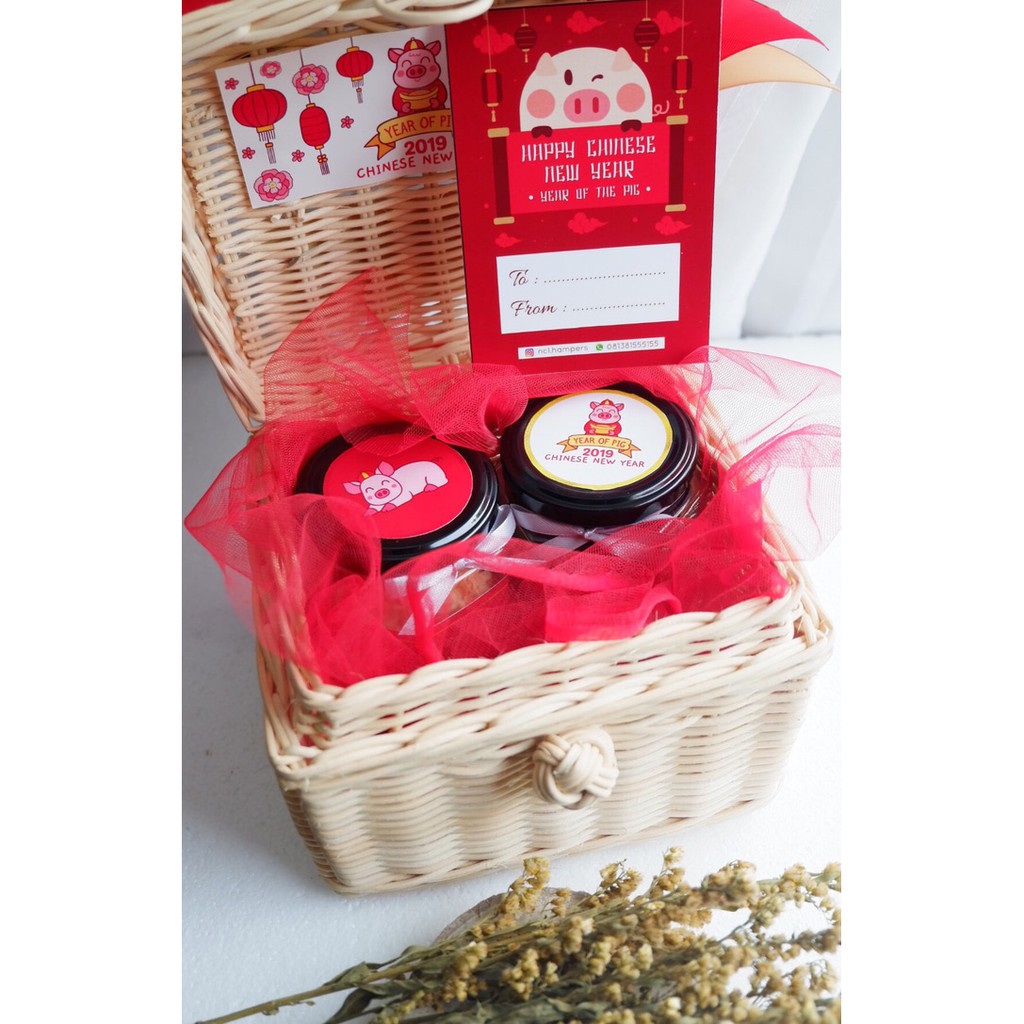 

Jual Paket hampers rottan isi 2 jar cookies