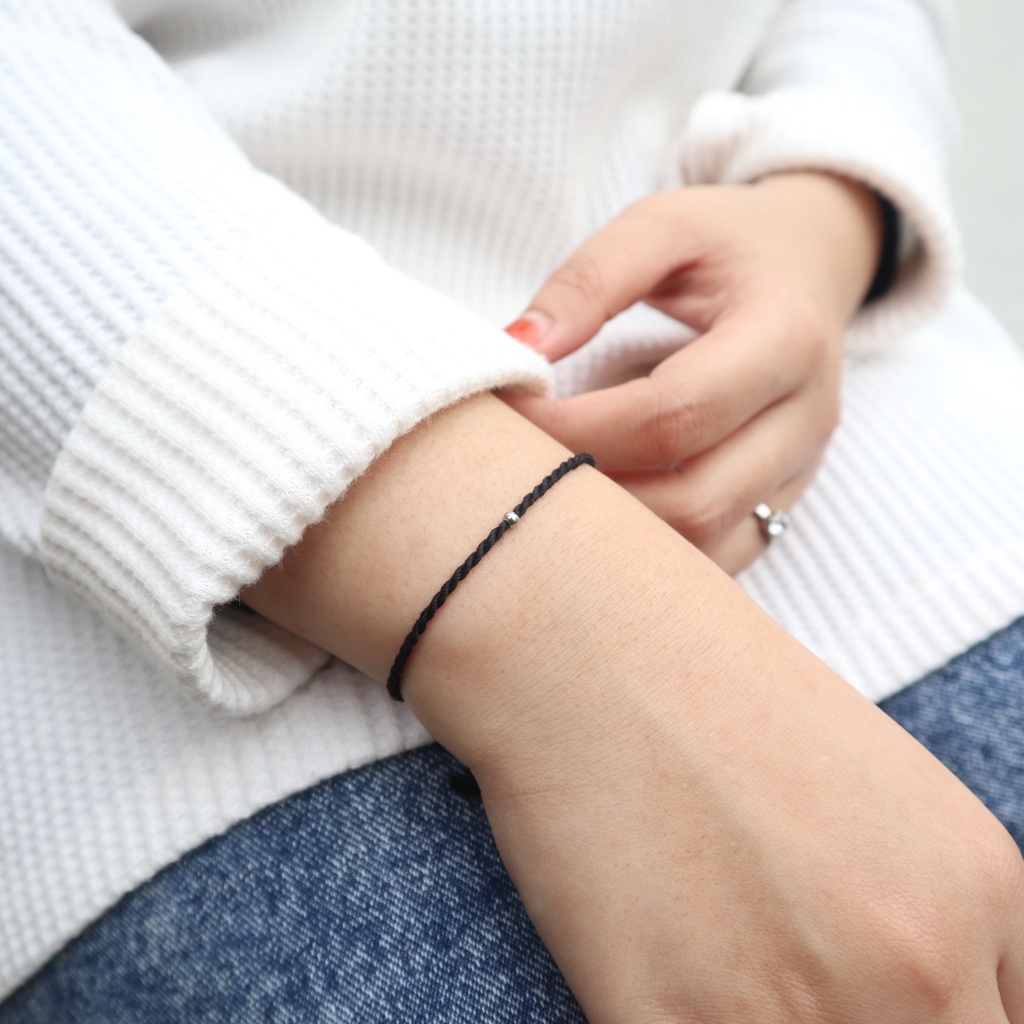 Twist Bracelet Gelang Tali Hitam Manik Stainlees Still