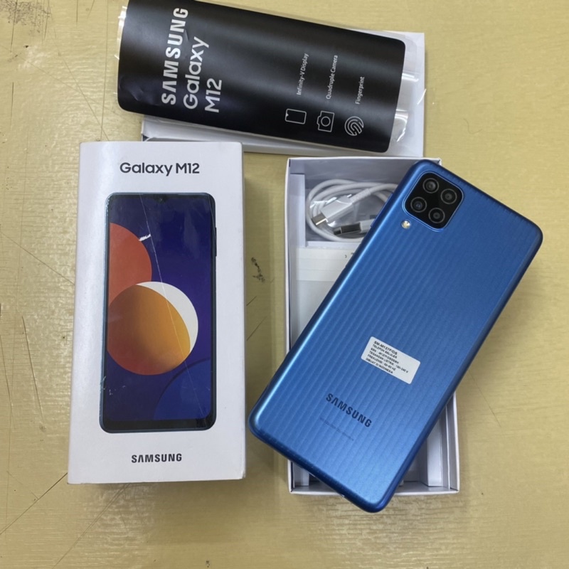 Samsung M12 4/64Gb Blue baru pake seminggu masih plastikan semua