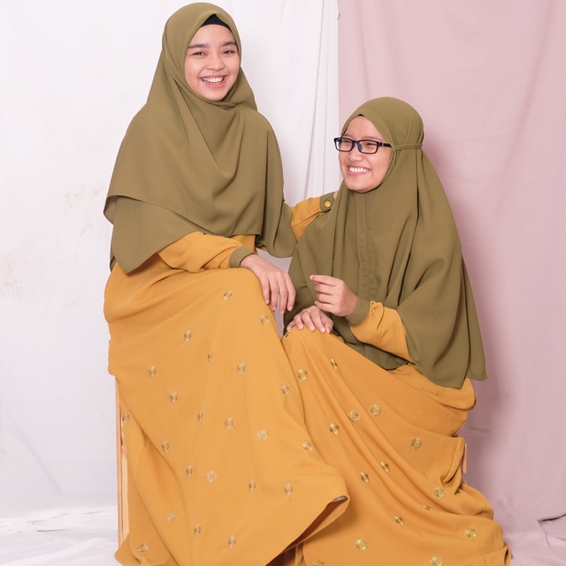 Gamis set Jasmine Bordir + khimar square by Hijab Alila
