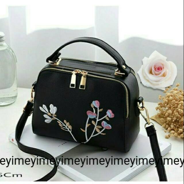 Tas Slempang Milano Flower