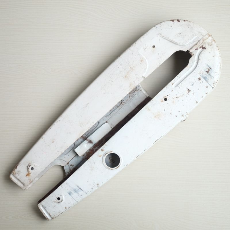 tutup rantai katengkas chaincase yamaha v50 v75 v80 robot super deluxe excellent original nos ori ba