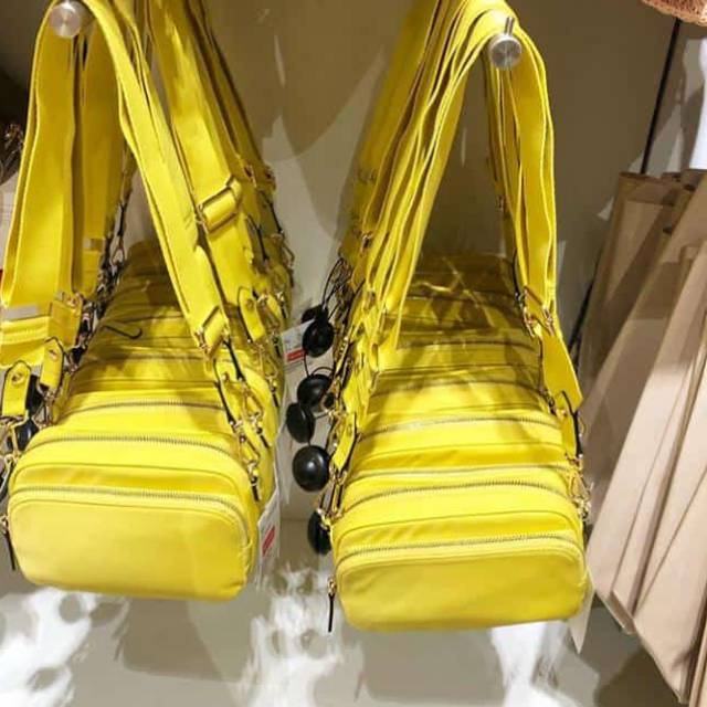 Tas branded tas branded tas warna kuning branded