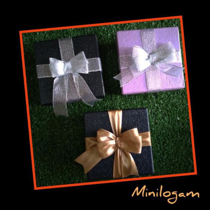 

Abia Kotak Kado Kecil Mini Hampers Box Logam Mulia Lm Gift Hadiah Souv