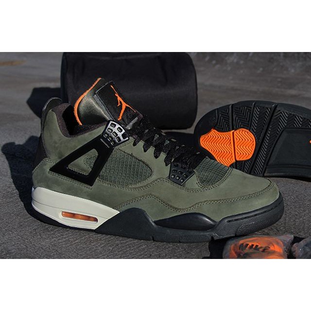 Sepatu Nike Air Jordan 4 Undefeated Olive Green