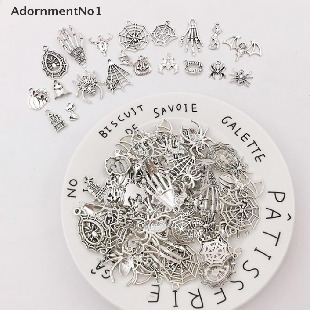 (AdornmentNo1) 100pcs / Set Liontin Silver Tibet Motif Tengkorak / Laba-Laba Untuk Perhiasan DIY Charms