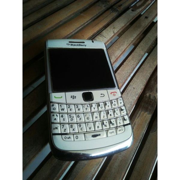 BLACKBERRY ONYX MINUS LCD TOMPEL