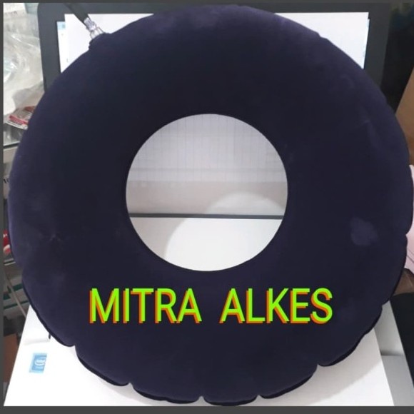 Ring Ambeien. Bantal Wasir. Donut Air Cushion With Pump. Winring - LR.