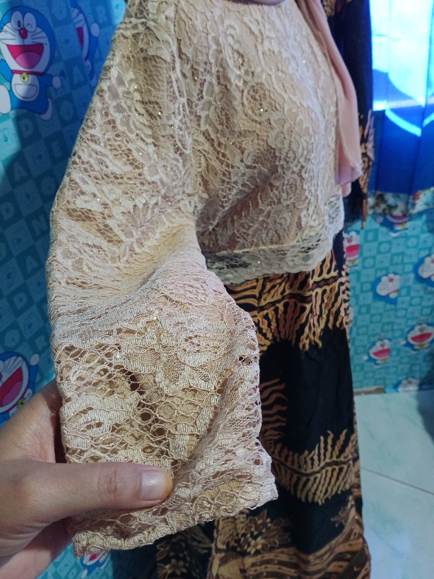 Maura Couple - Sania Ruffle Batik Couple Ori Ndoro Jowi Dnt Garansi Termurah Shopee - Kebaya  Bs059