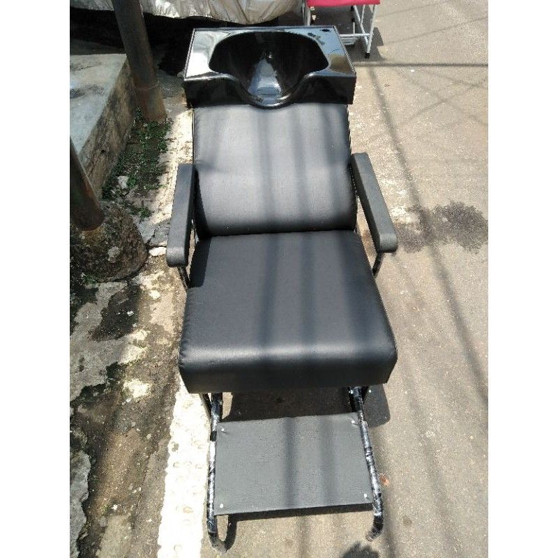 Jual Kursi keramas/Tempat Cuci Rambut Kerangka Besi/Kursi Salon ...