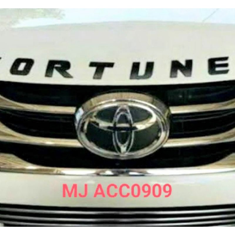 EMBLEM HURUF KAP MESIN FORTUNER